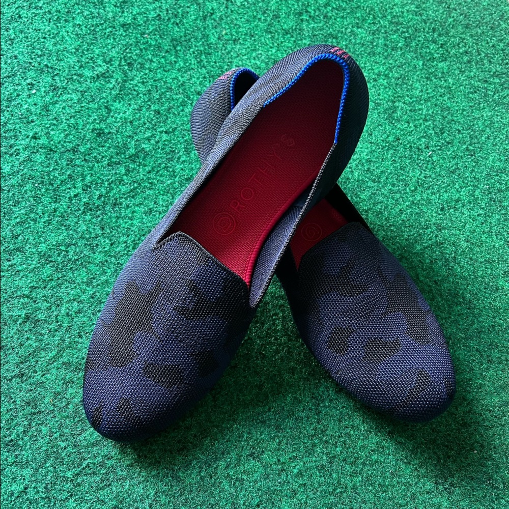 Rothy’s navy blue midnight camo loafers 10.5
